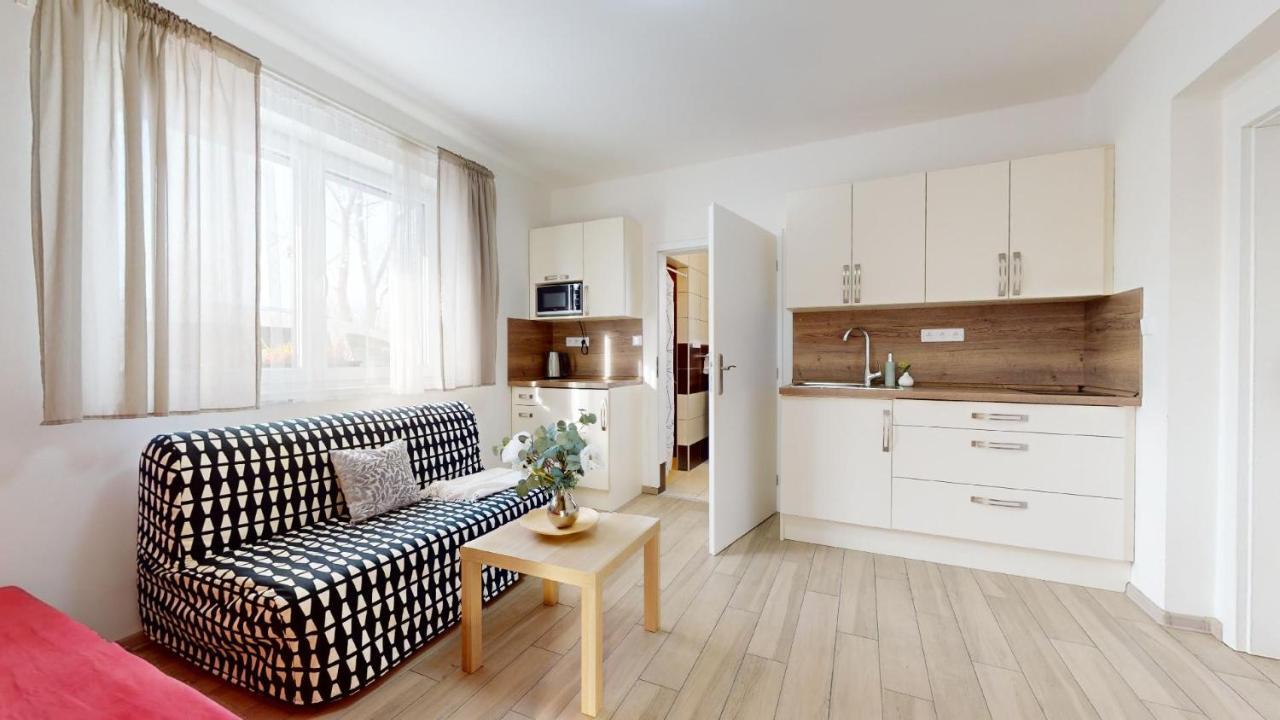 Apartman Dubova Milovice  Exteriér fotografie